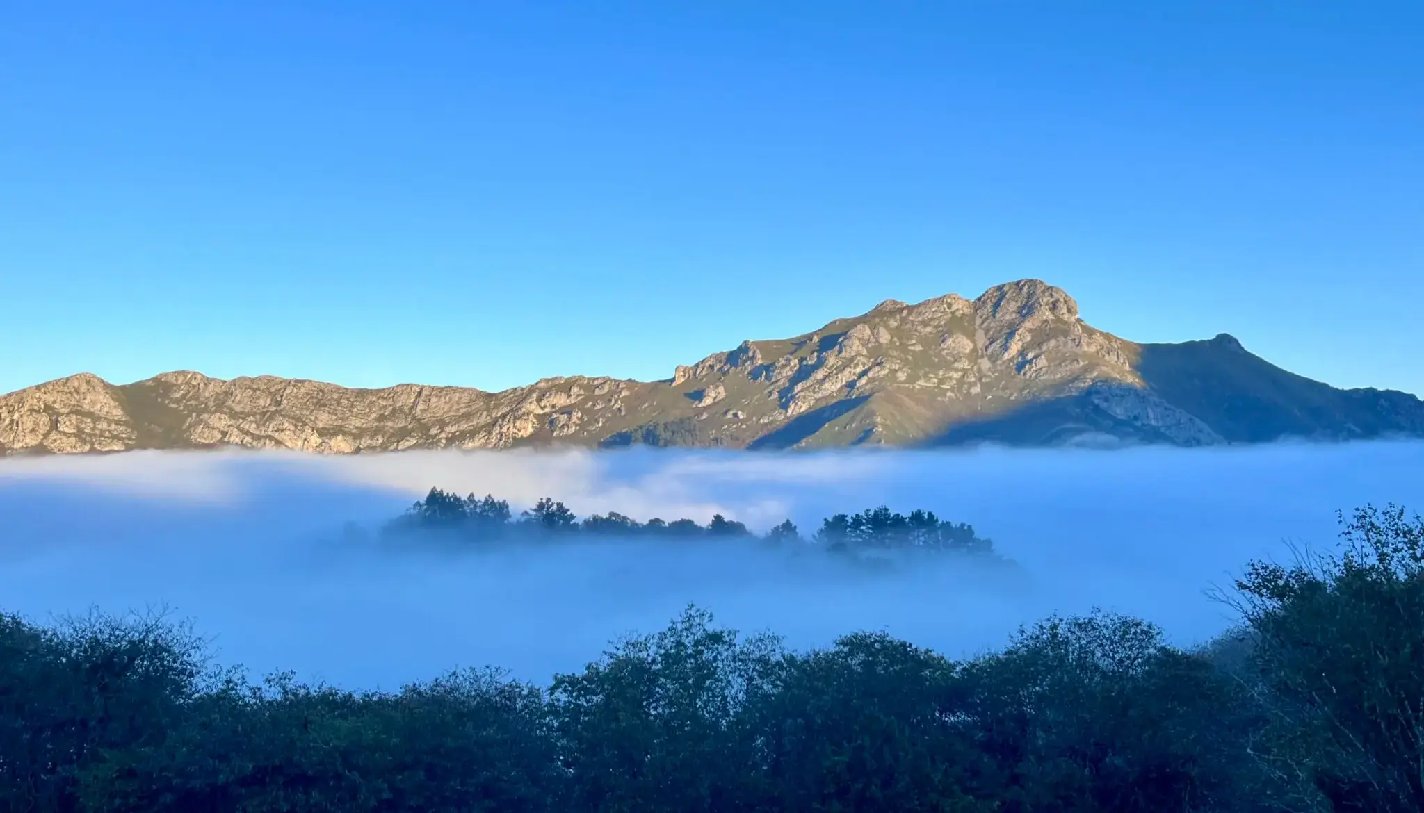 Retreats at Asturias Retreats 1 Mountains and mist - Asturias Retreats